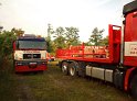 LKW faehrt in den Rhein Langel Hitdorf Faehre P293